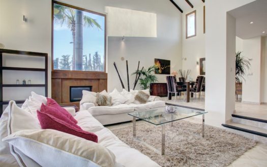 5 bedrooms Villa in Selwo