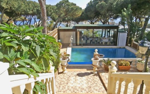 Villa de 4 dormitorios en Cabopino