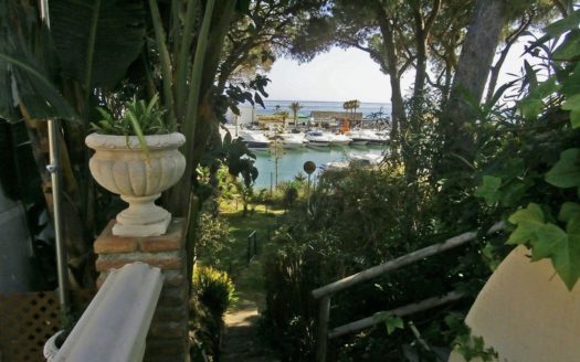 Villa de 4 dormitorios en Cabopino