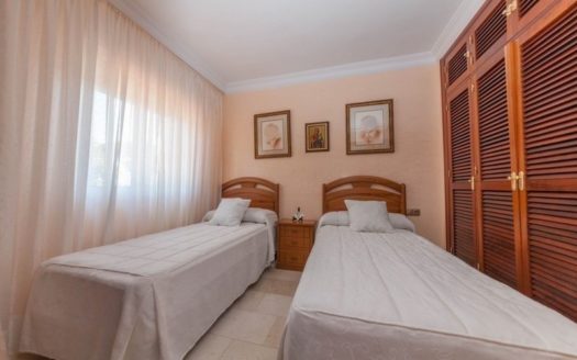 Villa de 4 dormitorios en Cabopino