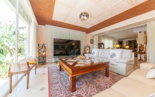 Villa de 4 dormitorios en Cabopino