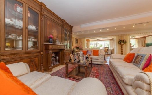Villa de 4 dormitorios en Cabopino