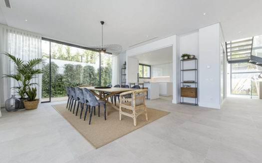 Villa de 5 dormitorios en Cabopino