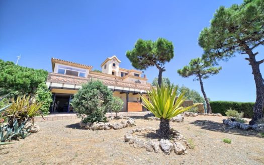 4 bedrooms Villa in Nueva Milla de Oro