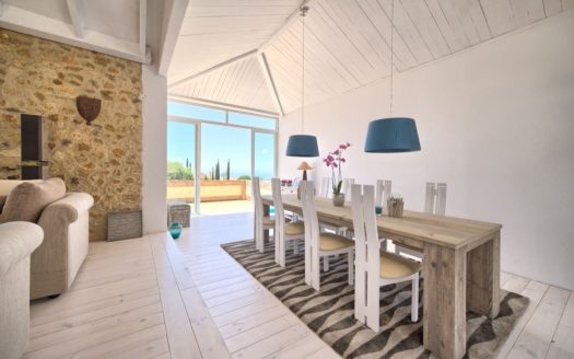 4 bedrooms Villa in Nueva Milla de Oro