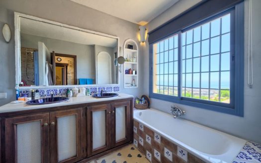 4 bedrooms Villa in Nueva Milla de Oro