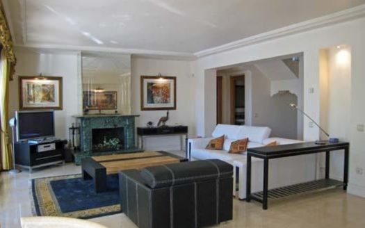 Villa de 4 dormitorios en Las Chapas