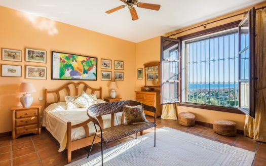 4 bedrooms Villa in Nueva Milla de Oro