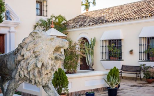 4 bedrooms Villa in Nueva Milla de Oro