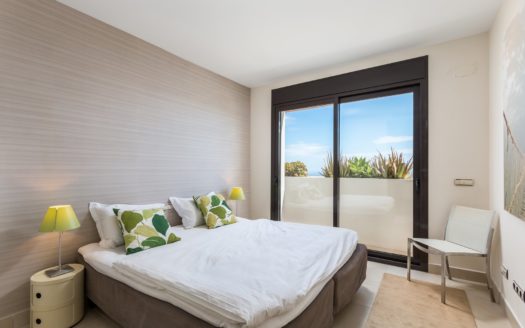 3 bedrooms Penthouse in Samara Resort Marbella
