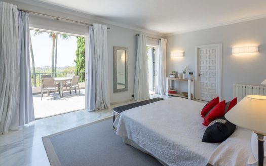 Villa de 5 dormitorios en Puerto del Almendro