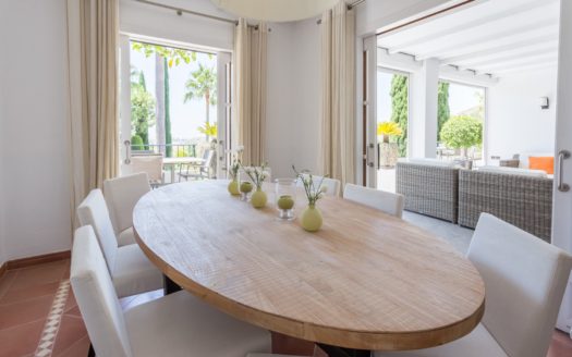 Villa de 5 dormitorios en Puerto del Almendro