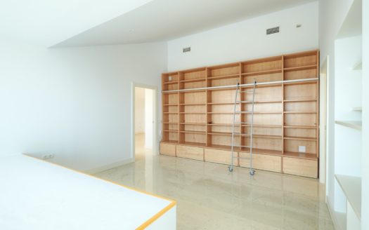 5 bedrooms Penthouse in Las Lomas del Marbella Club
