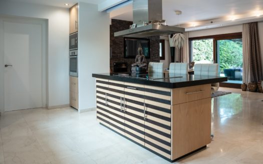 4 bedrooms Villa in Nueva Andalucia