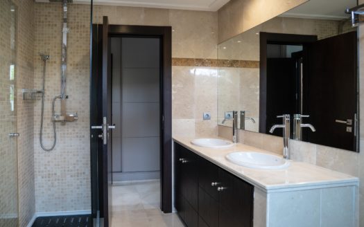 4 bedrooms Villa in Nueva Andalucia