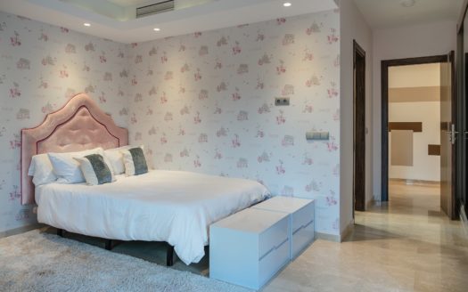 4 bedrooms Villa in Nueva Andalucia