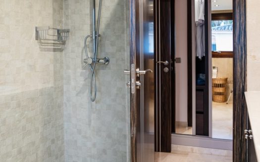 4 bedrooms Villa in Nueva Andalucia