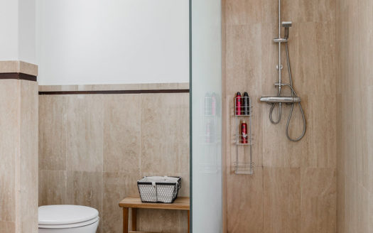 6 bedrooms Villa in La Montua