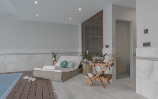 6 bedrooms Villa in La Montua