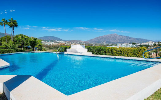 2 bedrooms Penthouse in El Paraiso Medio