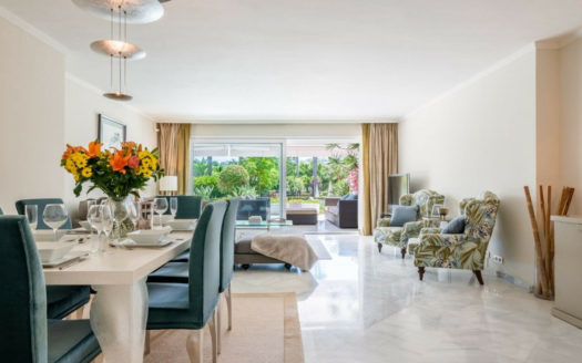 3 bedrooms Apartment in Nueva Andalucia