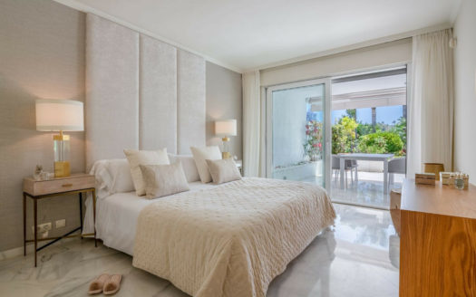 3 bedrooms Apartment in Nueva Andalucia