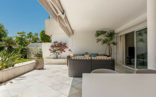 3 bedrooms Apartment in Nueva Andalucia