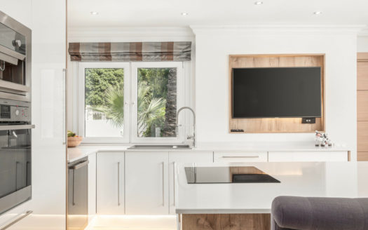 5 bedrooms Villa in Nueva Andalucia