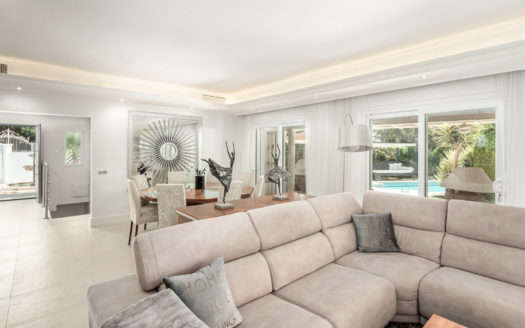 5 bedrooms Villa in Nueva Andalucia