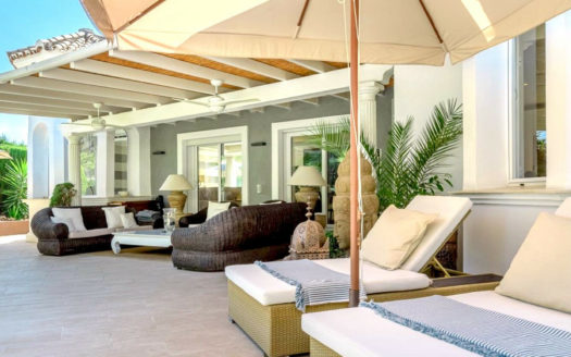 5 bedrooms Villa in Nueva Andalucia