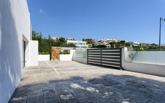 Villa de 4 dormitorios en Benahavis