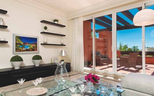 3 bedrooms Apartment in Nueva Andalucia