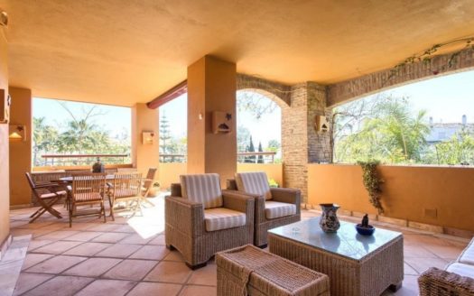 3 bedrooms Apartment in Los Monteros