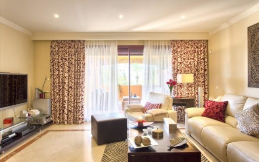 3 bedrooms Apartment in Los Monteros