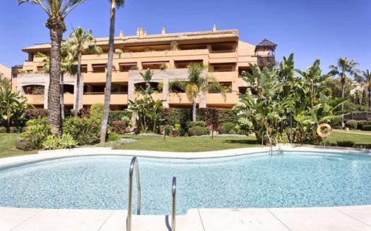 3 bedrooms Apartment in Los Monteros