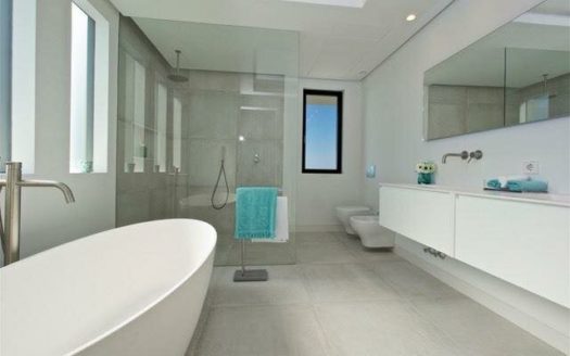 Villa de 5 dormitorios en Benahavis