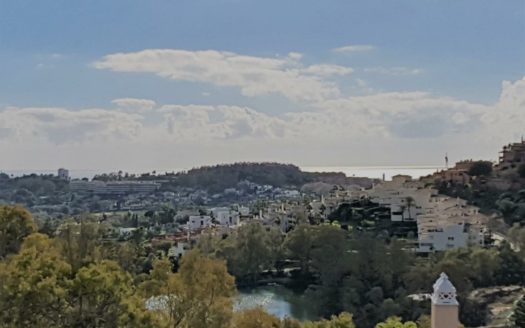 3 bedrooms Penthouse in Nueva Andalucia