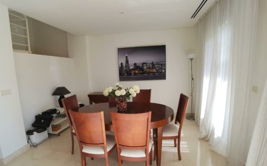 3 bedrooms Penthouse in Nueva Andalucia