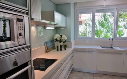 3 bedrooms Penthouse in Nueva Andalucia