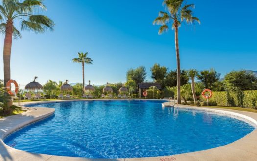 3 bedrooms Penthouse in Nueva Andalucia