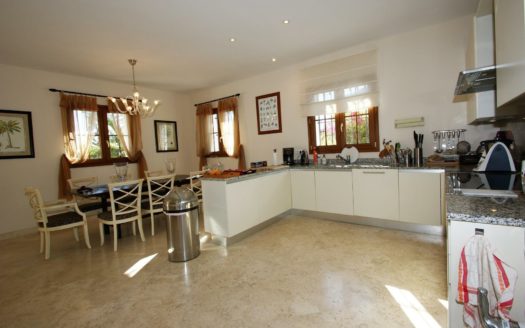 3 bedrooms Villa in Cancelada