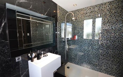 5 bedrooms Villa in Nueva Andalucia