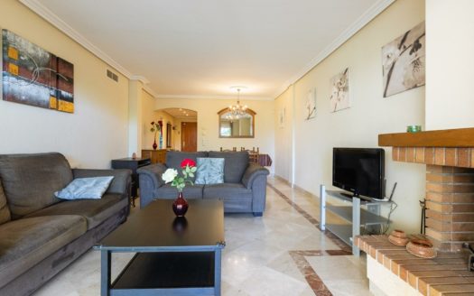 2 bedrooms Apartment in Nueva Andalucia
