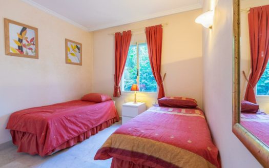 2 bedrooms Apartment in Nueva Andalucia