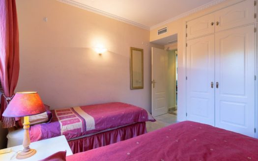 2 bedrooms Apartment in Nueva Andalucia