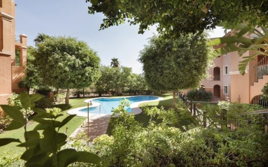 Apartamento de 3 dormitorios en Benahavis