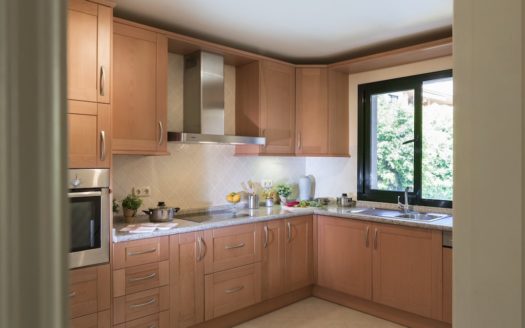 Apartamento de 3 dormitorios en Benahavis