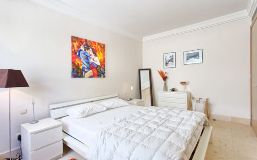 3 bedrooms Penthouse in Los Monteros Hill Club