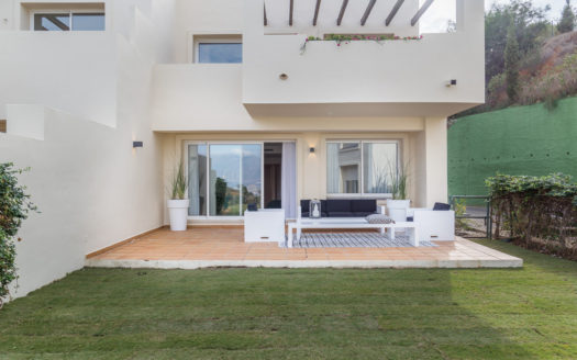 3 bedrooms Apartment in The Oakhill