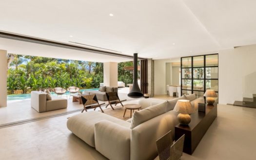 4 bedrooms Villa in Los Monteros Playa